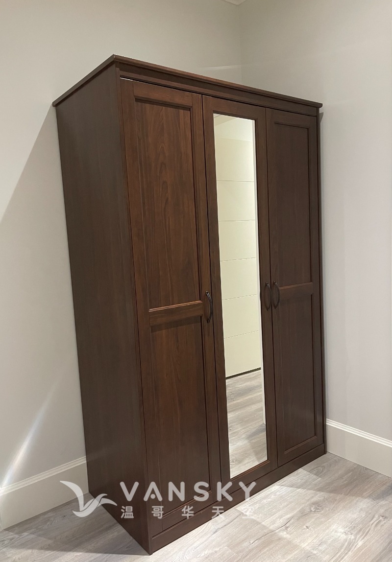 260726194935_Songesand Wardrobe.jpg
